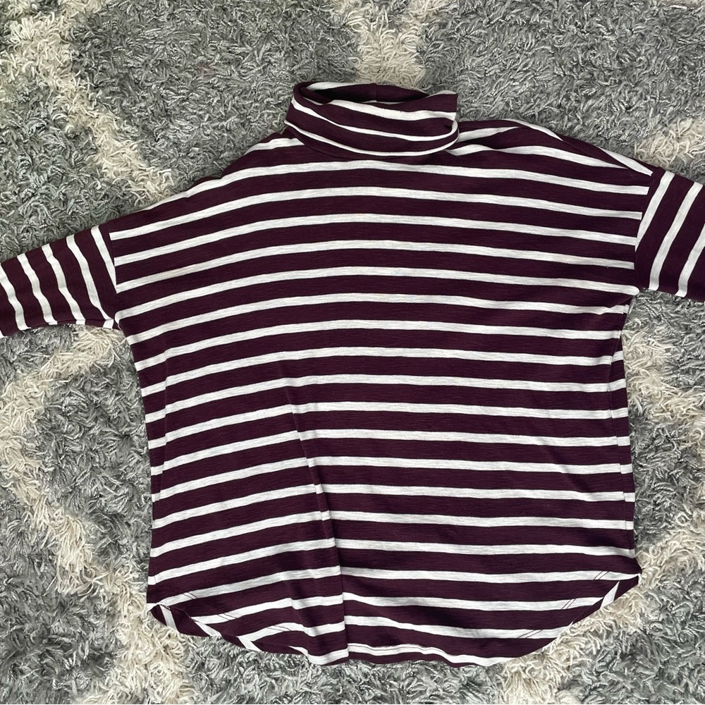 Burgundy turtle neck long sleeve striped